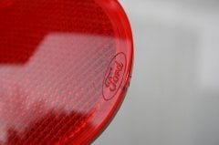 FORD FIESTA ARKA TAMPON KEDİ GÖZÜ SOL 06-08