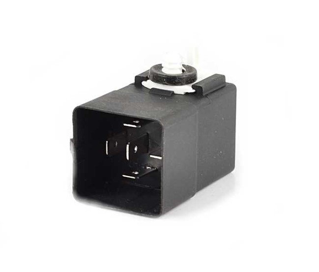 FORD TRANSİT V184 ROLE SİNYAL VE İKAZ 5 FİŞ