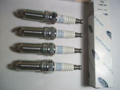 BUJI PLATİNİUM ECOBOOST (MOTORCRAFT 4'LÜ KUTU) FOCUS 12>