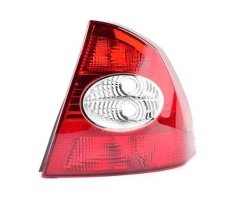 FORD FOCUS STOP LAMBASI SEDAN SAĞ 05