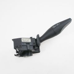 FORD CONNECT FAR SİNYAL KOLU 02